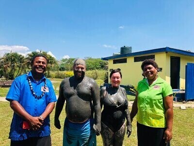 4100757240 Orchid Garden, Mudpool & Hotspring with Traditional Fijian Village & School Visit